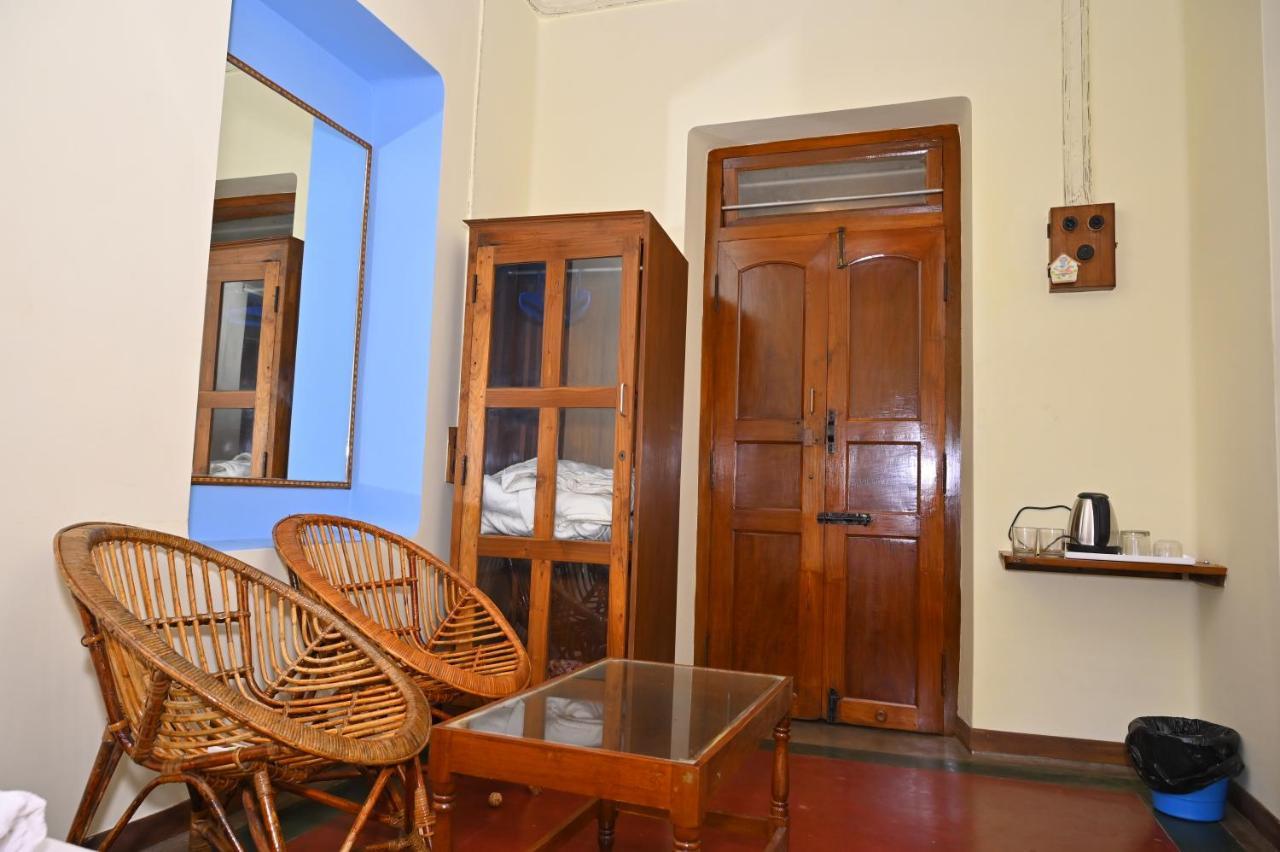 Les Boganveillea Heritage Guest House Auroville Extérieur photo