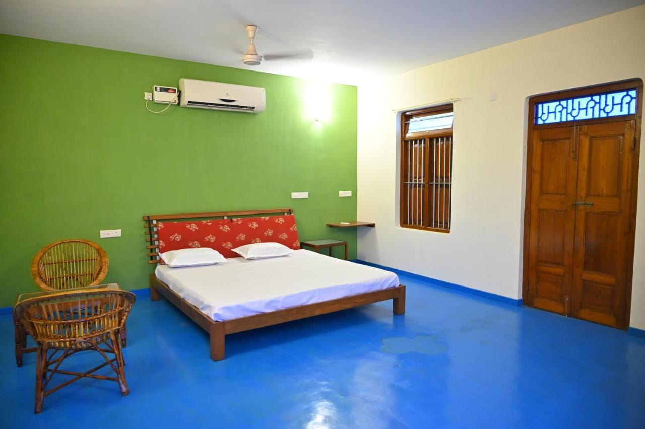 Les Boganveillea Heritage Guest House Auroville Extérieur photo