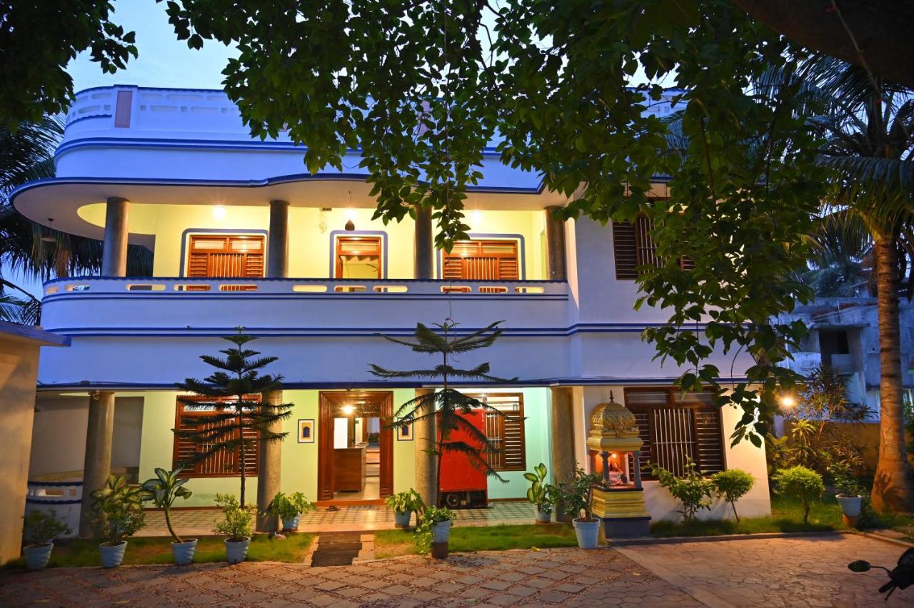 Les Boganveillea Heritage Guest House Auroville Extérieur photo